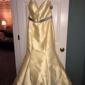 Butter Yellow Jovani Dress